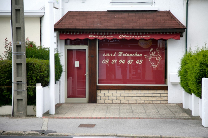 vitrine-MALAUSSENE-min_france_frankreich_commerce_frankrijk_francia_delicatessen_butchery_charcuterie-424328